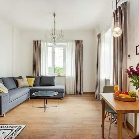 Bright And Cosy 1bdr Centre *