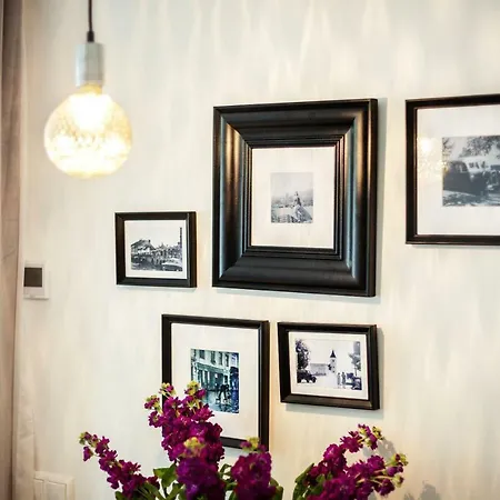 Butas Bright And Cosy 1bdr Centre *