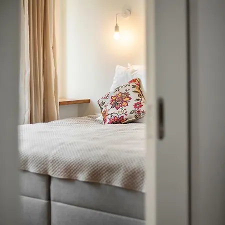 Bright And Cosy 1bdr Centre Apartament Kowno