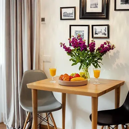 Bright And Cosy 1bdr Centre