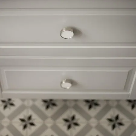 Bright And Cosy 1bdr Centre Butas