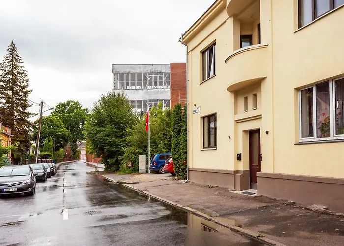 Bright And Cosy 1bdr Centre